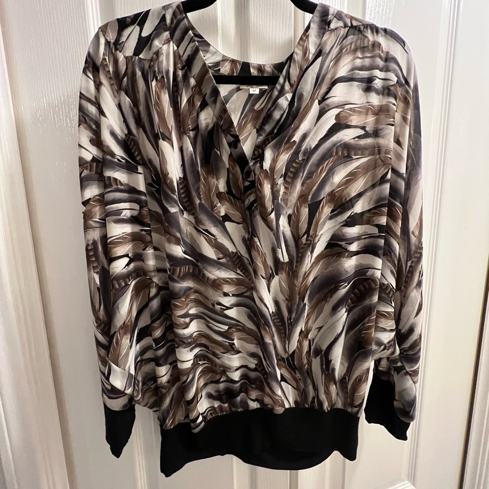 Suzanna Paris women’s shirt, size M, color: brown, white, and black